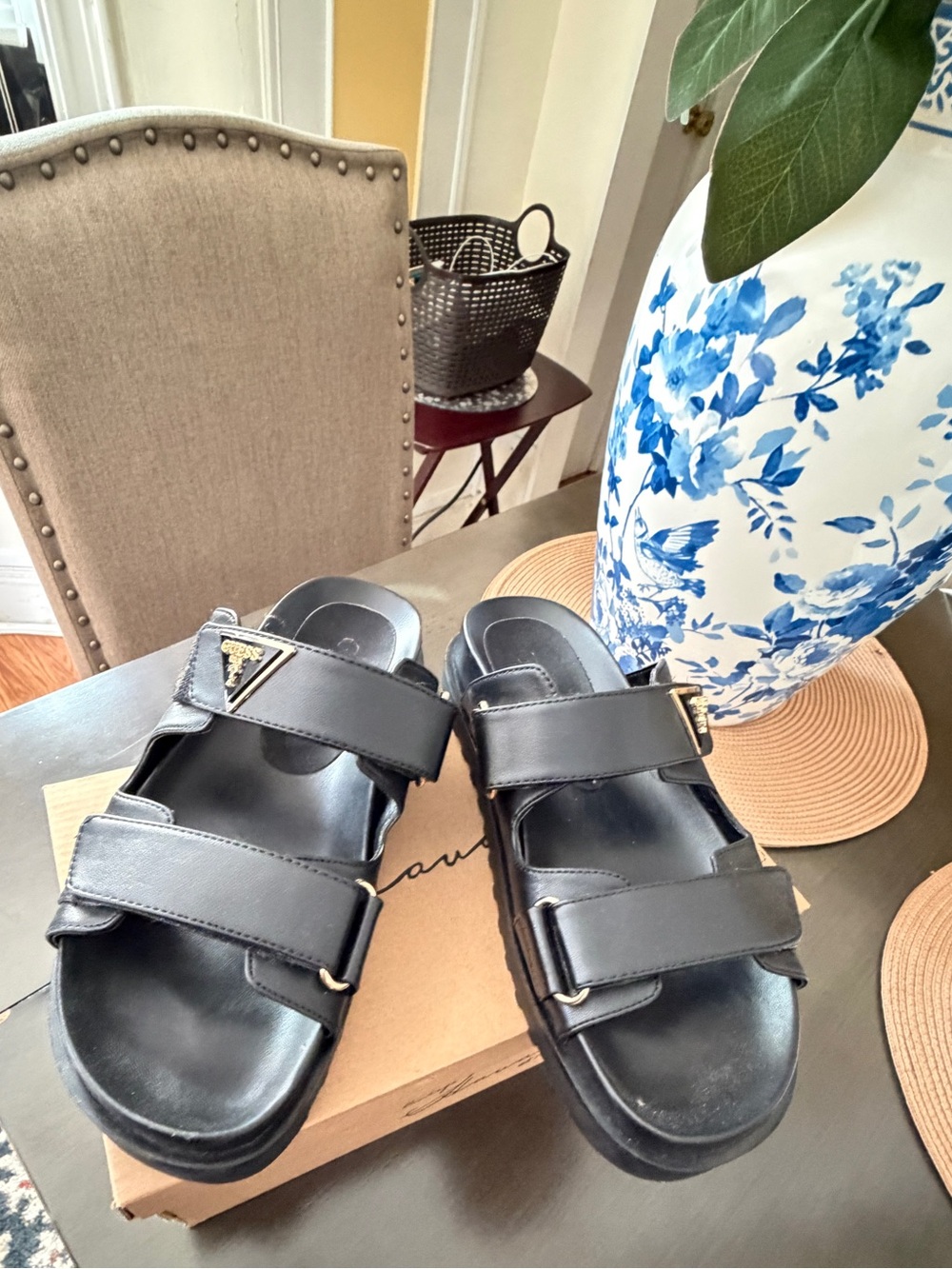 GUESS Black Platform Sandals Like New
